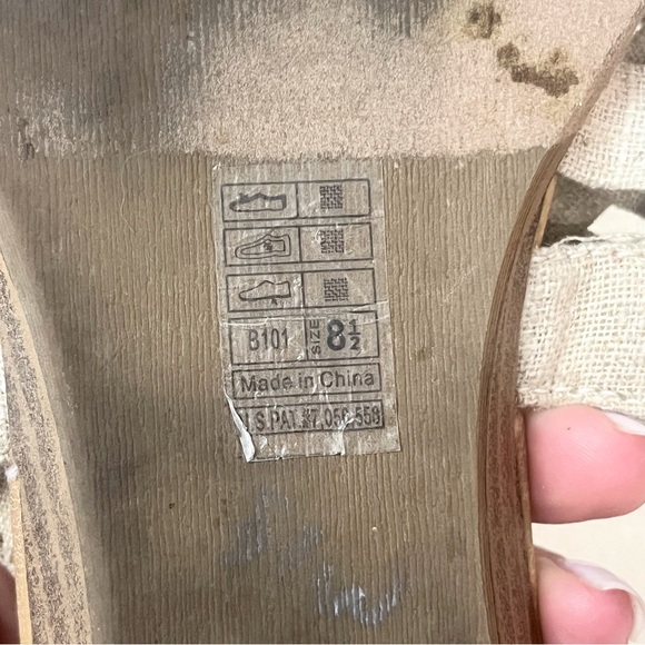 Blowfish Criss-Cross Sandals - Picture 4 of 7